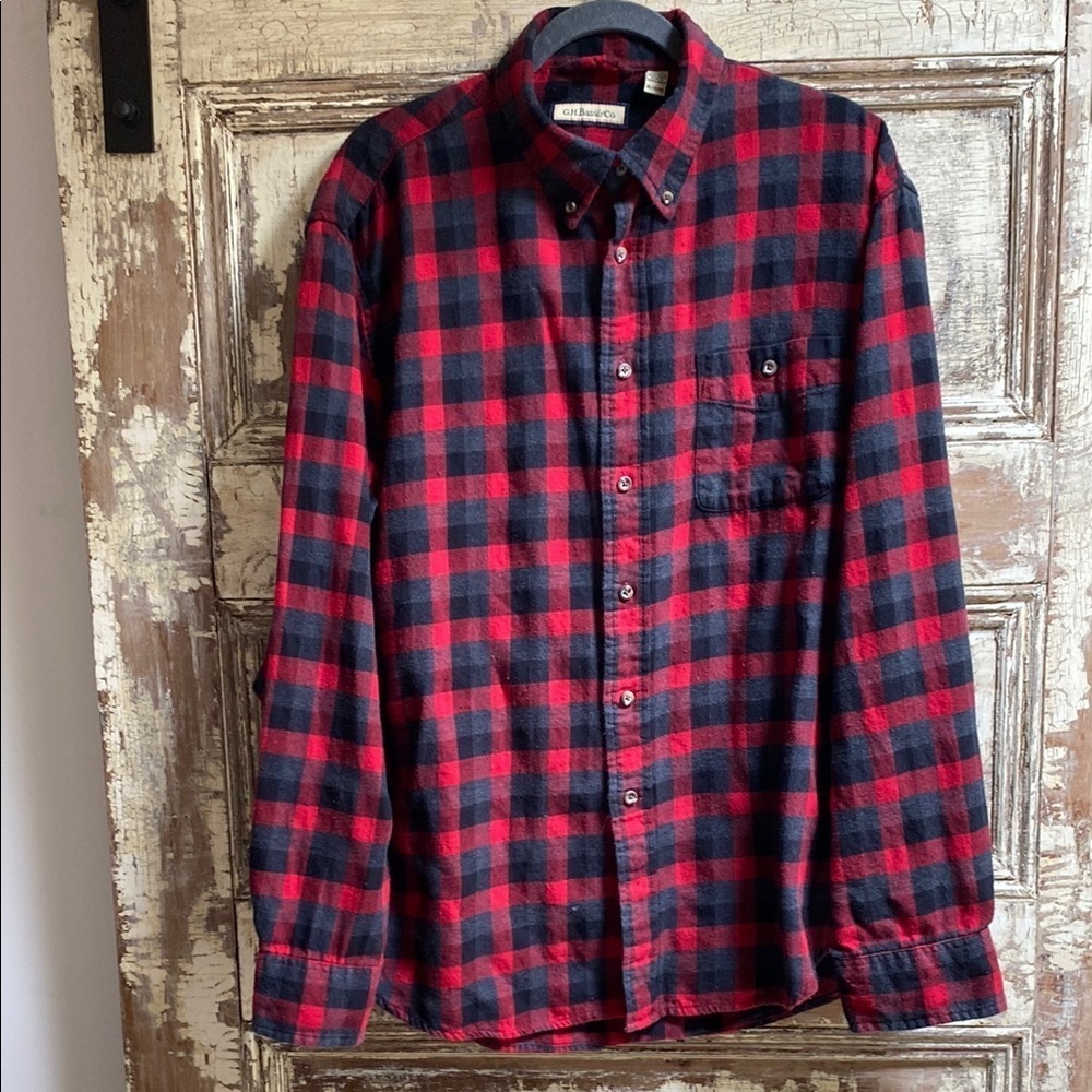 G.H. Bass & Co. Red, Back, & Grey Plaid Flannel Shirt, XL